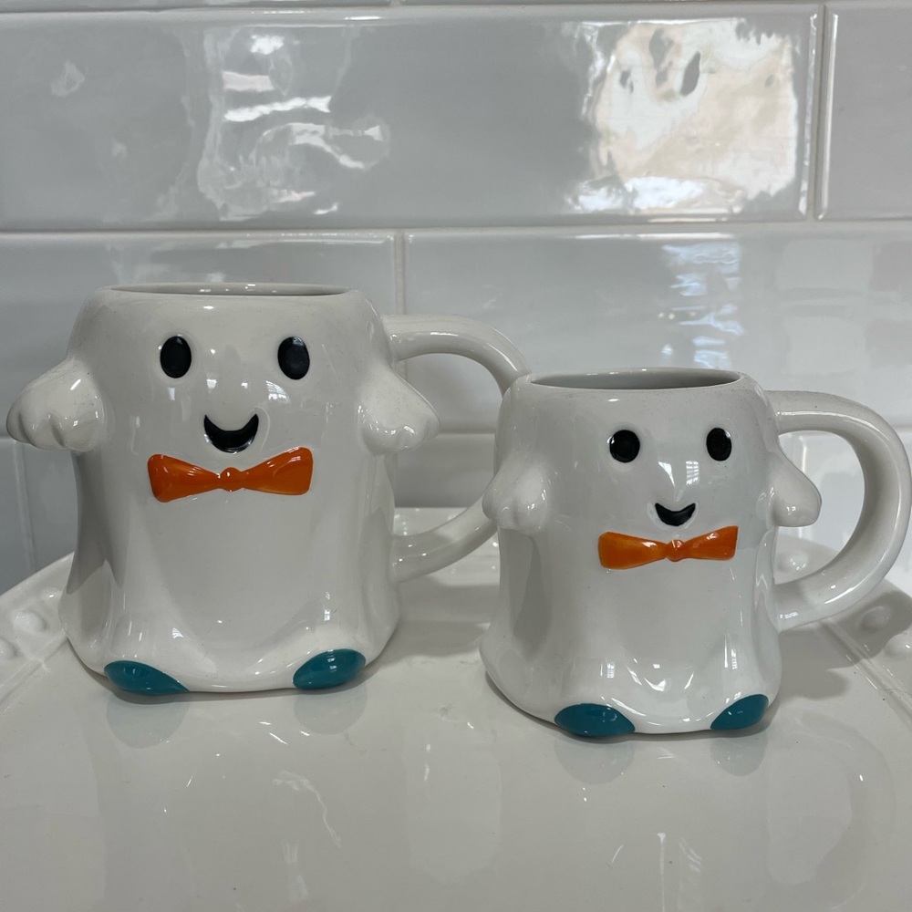 Hyde & Eek ghosty mug